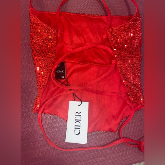 NWT sparkly red crop top super cute - Picture 10 of 11